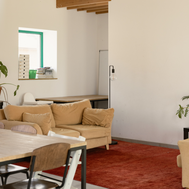 COHOUSING 202505 6 X8 A3015 WEB