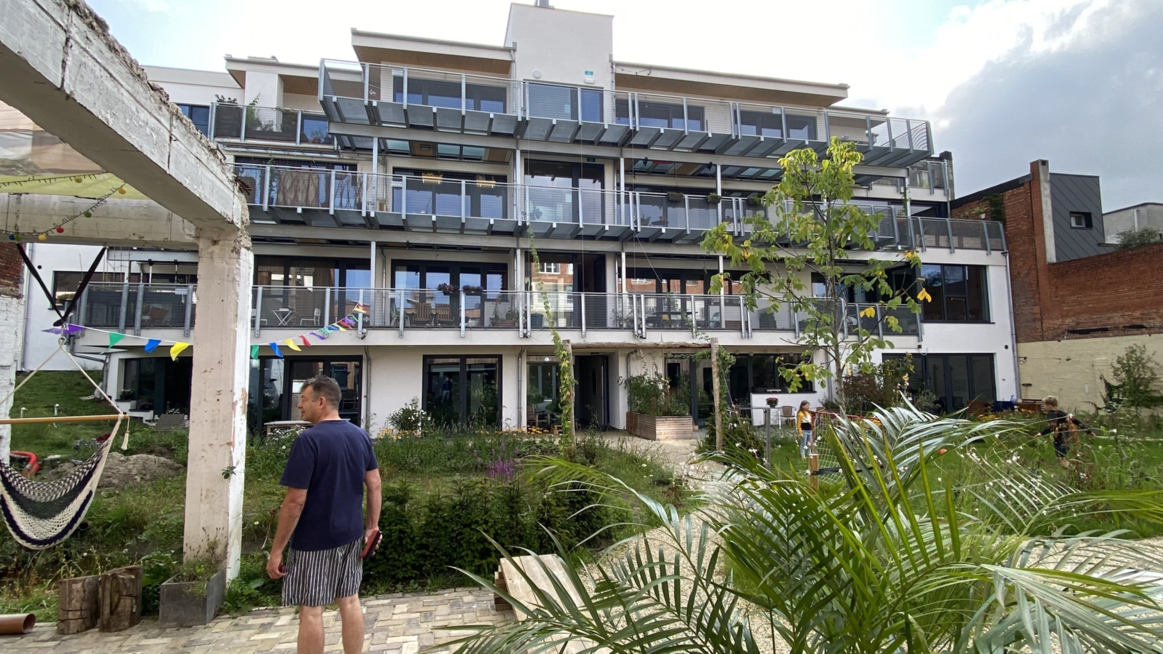In Druk Borgerhout tuin gevel