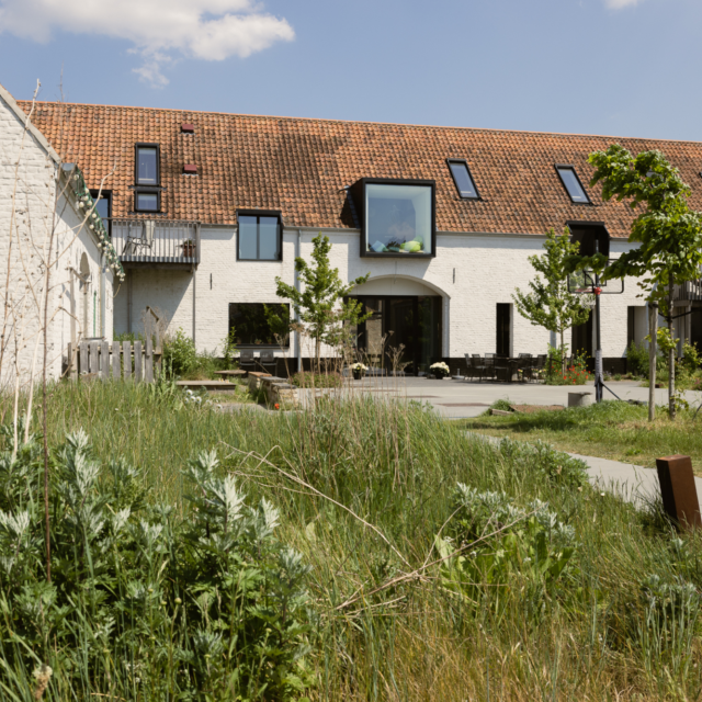 COHOUSING 202505 6 X8 A2946 WEB